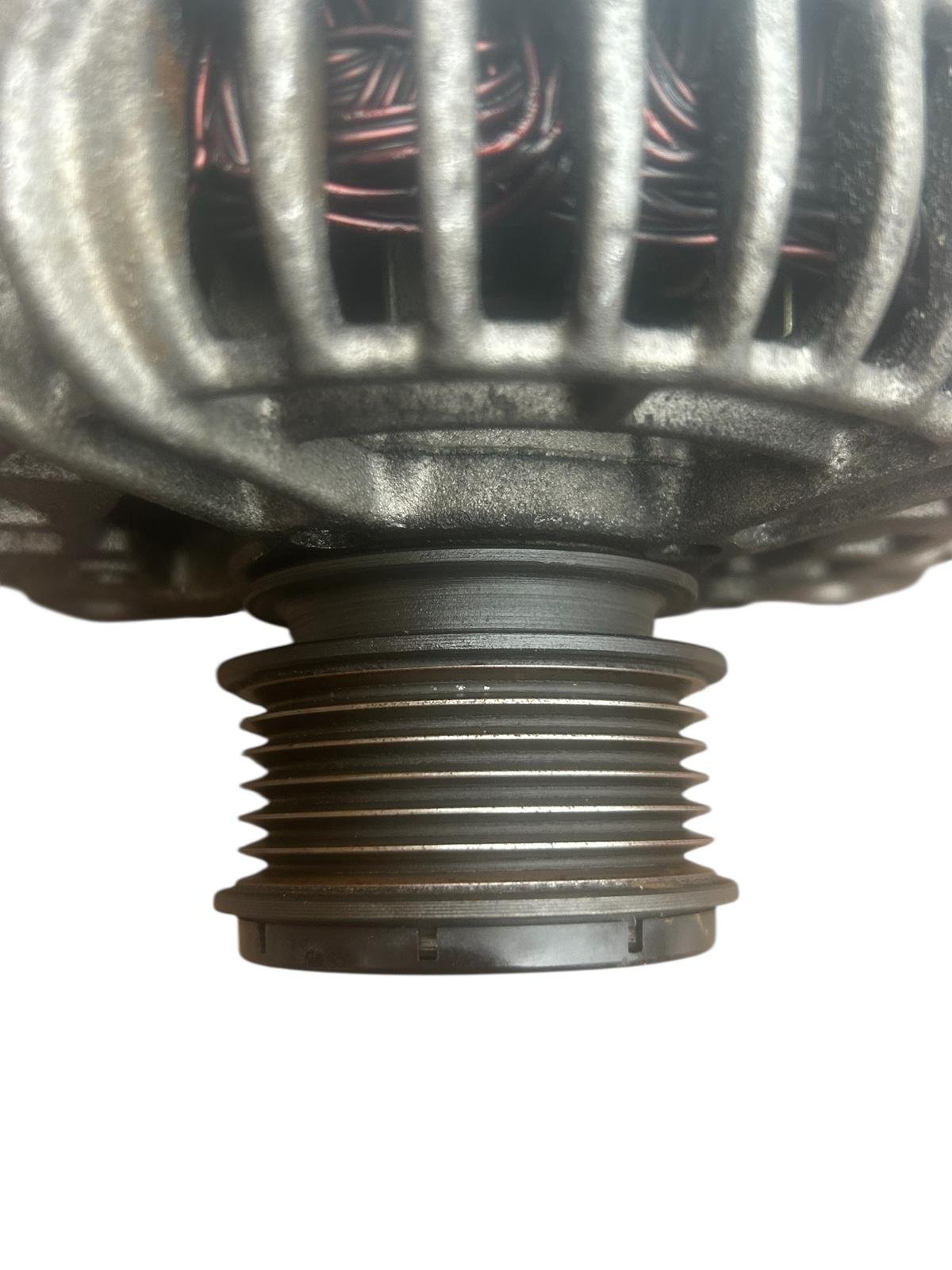Alternatore VW Golf 5 1900 TDI 2004/2009 06F903023F - immagine 3